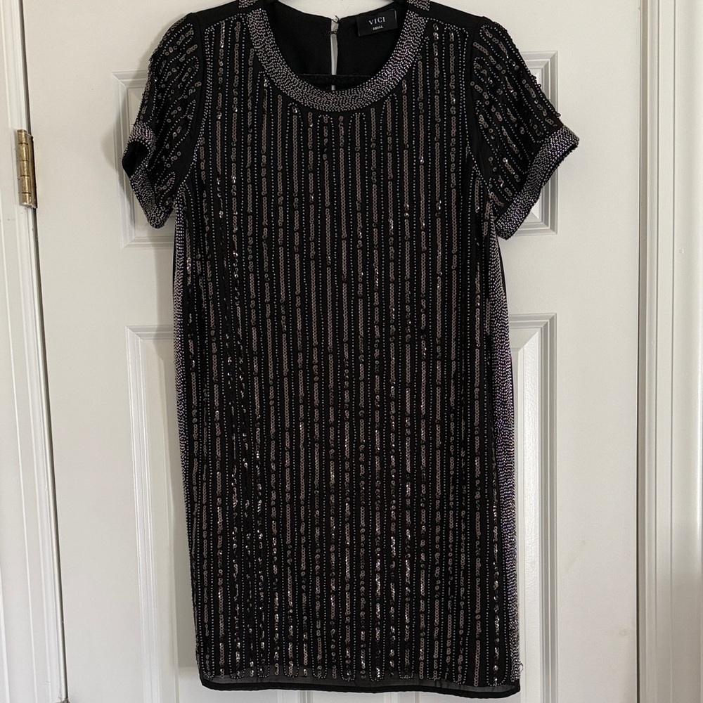 Vici Black and Silver Striped Sequin Mini Dress sz Small